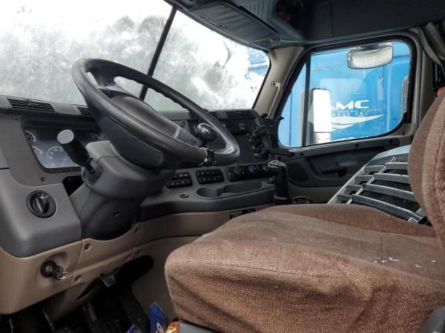 2014 Freightliner Cascadia 125