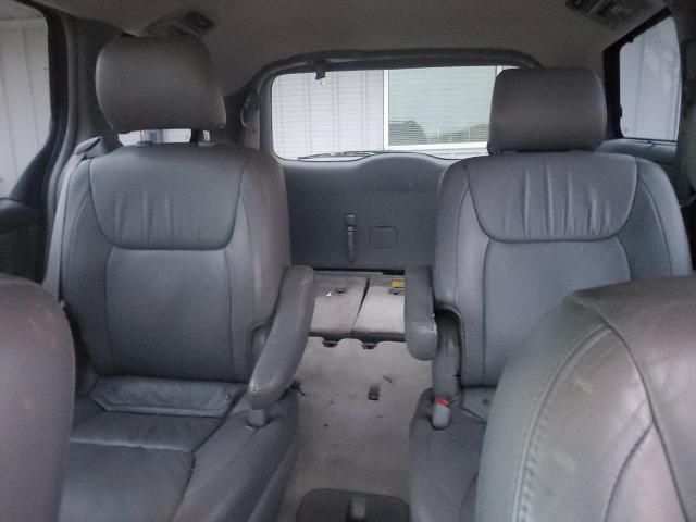 2008 Toyota Sienna XLE