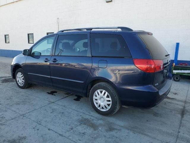 2006 Toyota Sienna CE