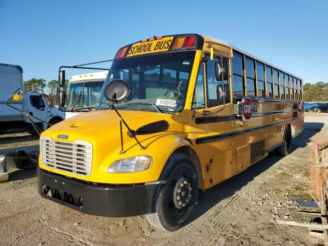 2014 Freightliner Chassis B2B