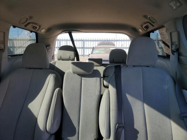 2012 Toyota Sienna LE