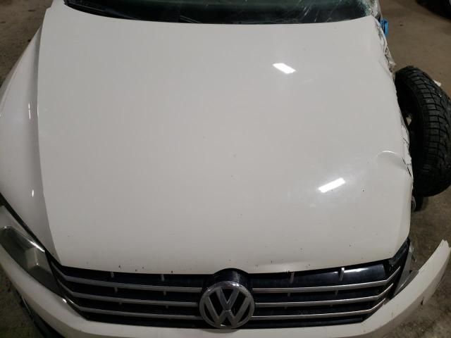 2014 Volkswagen Passat S