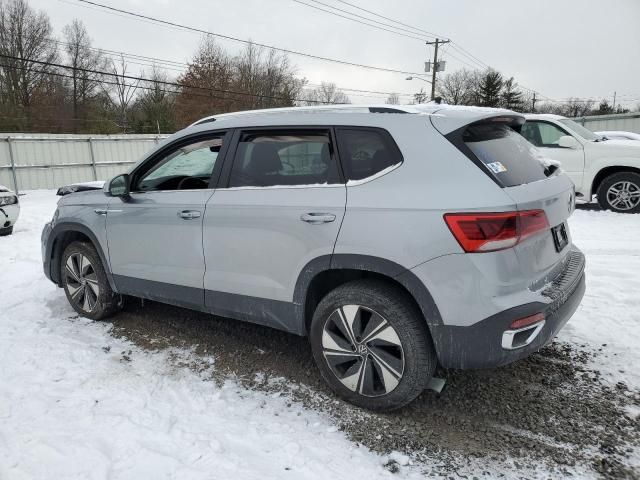 2024 Volkswagen Taos SE