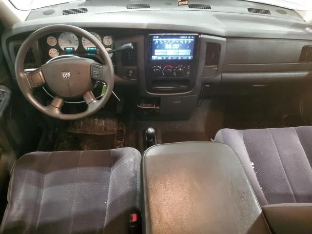 2004 Dodge RAM 1500 ST