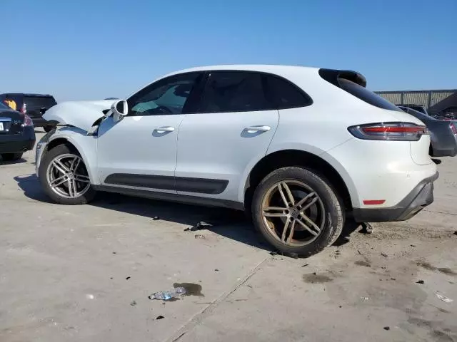 2023 Porsche Macan Base