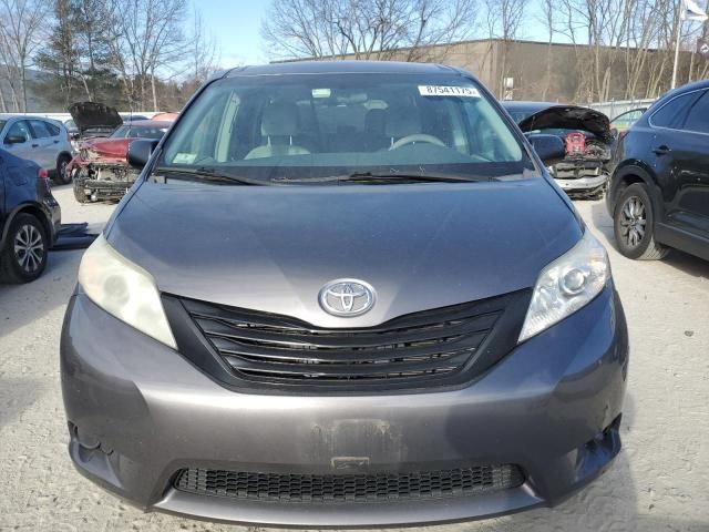 2011 Toyota Sienna