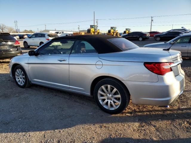 2012 Chrysler 200 Touring