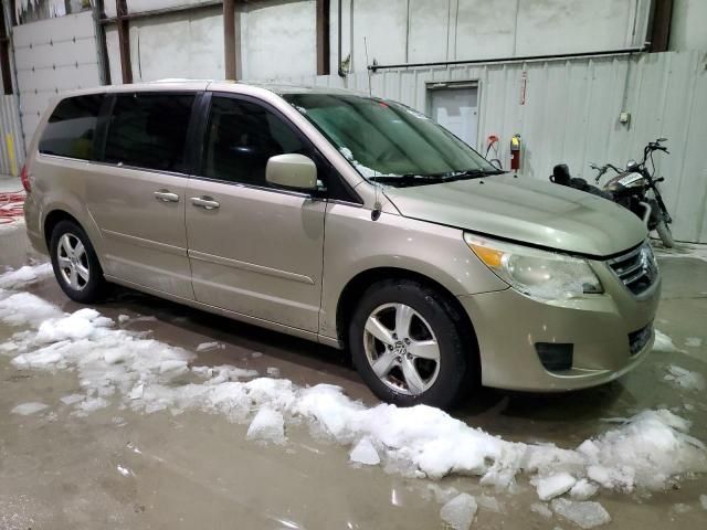 2009 Volkswagen Routan SE