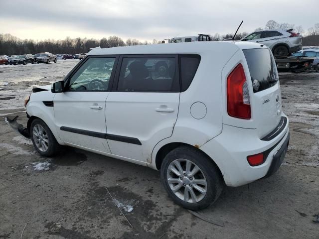 2013 KIA Soul +