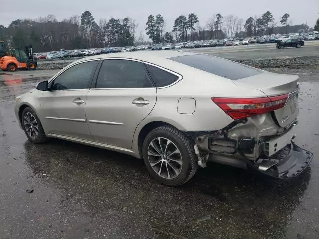 2017 Toyota Avalon XLE