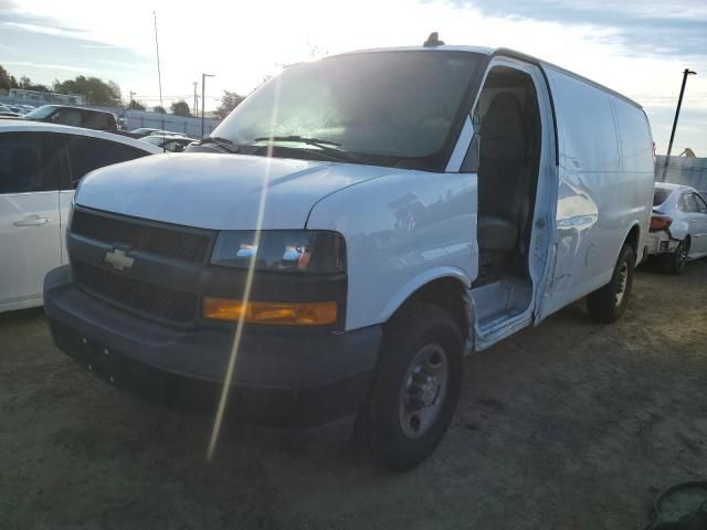 2020 Chevrolet Express G2500