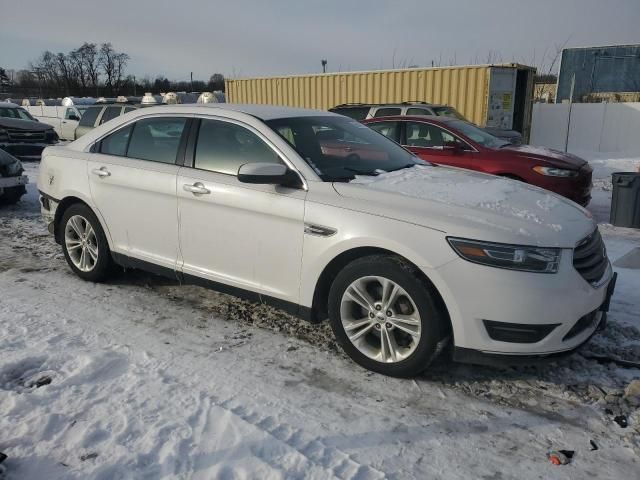 2016 Ford Taurus SEL