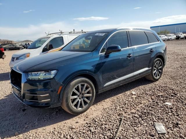 2019 Audi Q7 Premium Plus