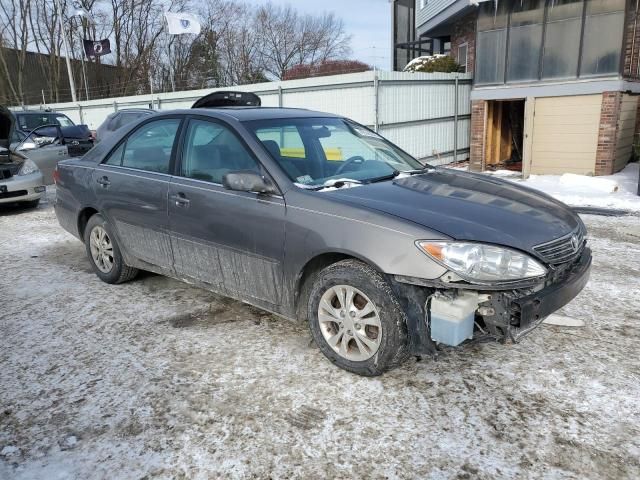 2005 Toyota Camry LE