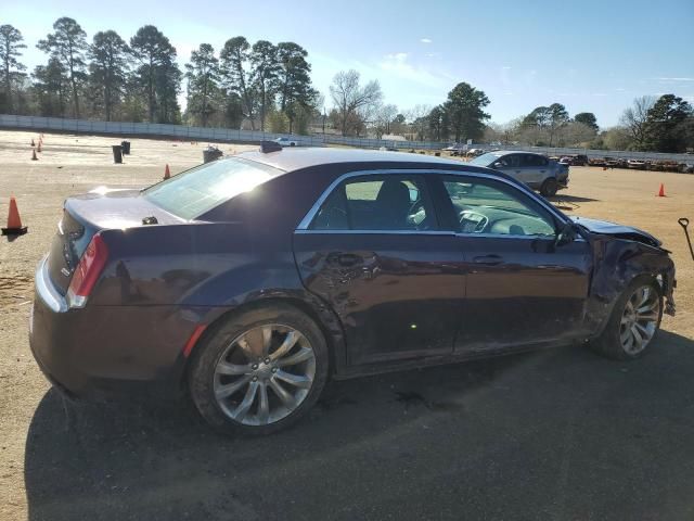 2021 Chrysler 300 Touring