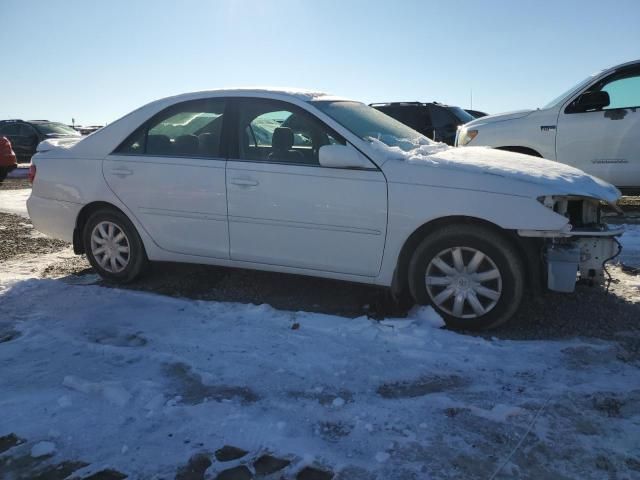 2005 Toyota Camry LE