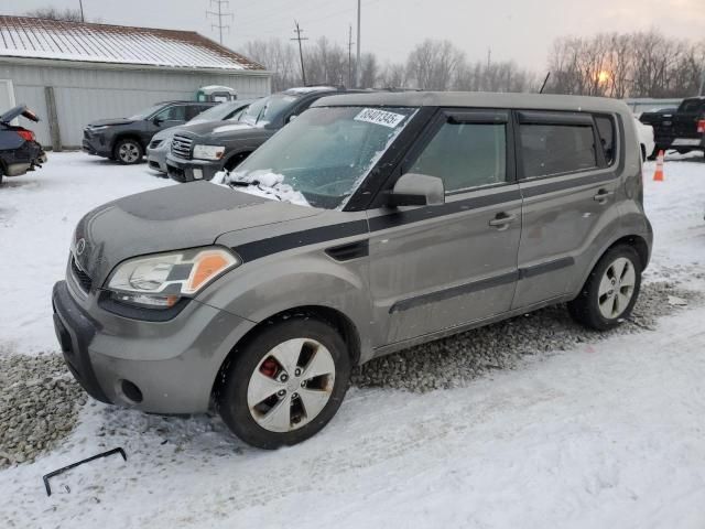 2011 KIA Soul +