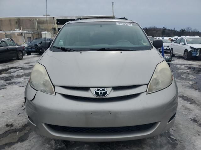 2010 Toyota Sienna CE