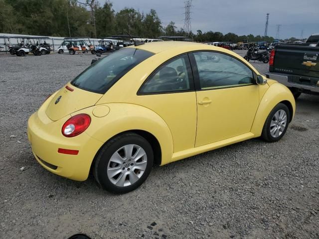 2010 Volkswagen New Beetle