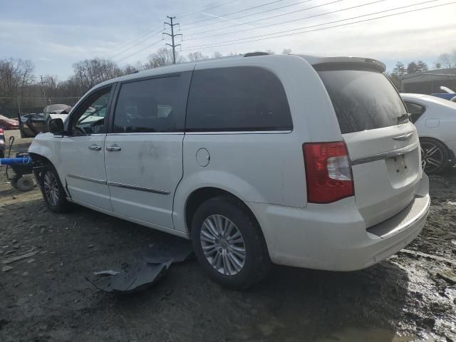 2012 Chrysler Town & Country Limited