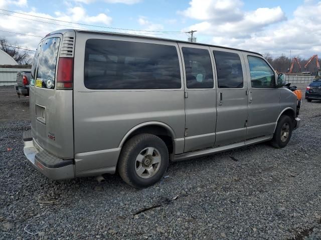 2002 GMC Savana G1500 Luxury