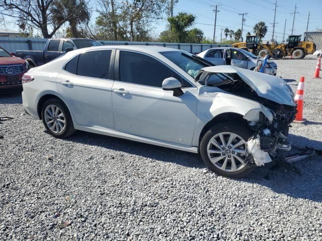 2022 Toyota Camry LE