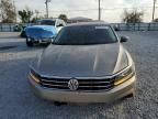 2016 Volkswagen Passat SE