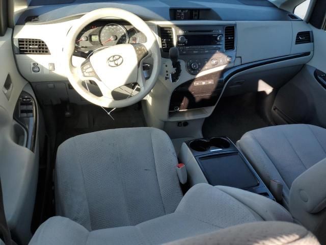 2012 Toyota Sienna LE