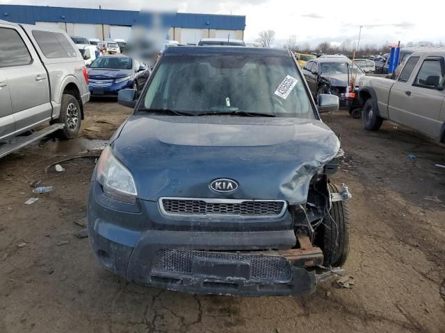 2011 KIA Soul +