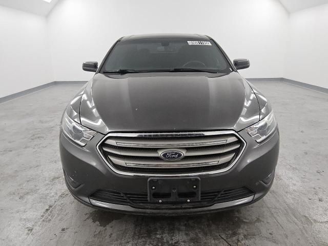 2017 Ford Taurus SEL