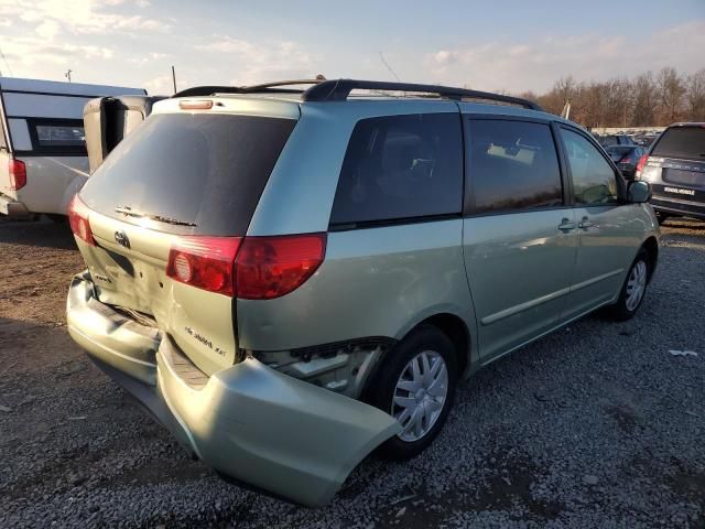 2007 Toyota Sienna CE