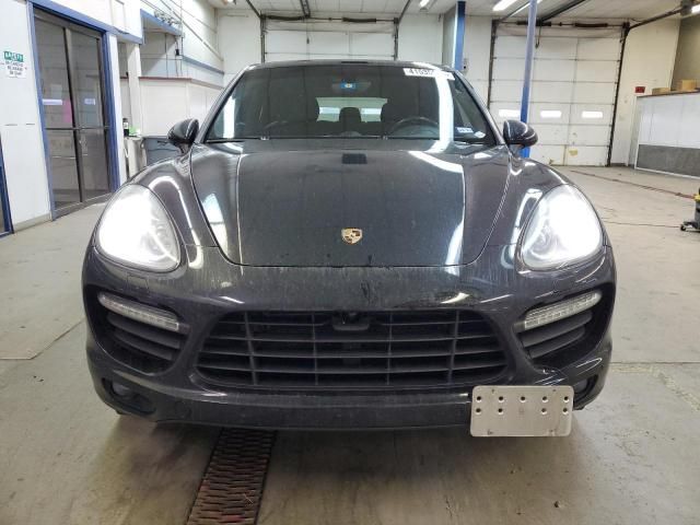 2013 Porsche Cayenne Turbo