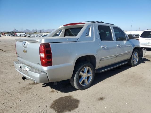 2011 Chevrolet Avalanche LT