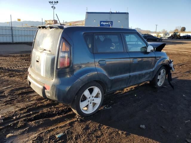 2010 KIA Soul +