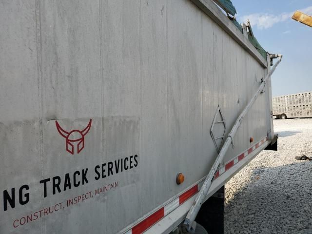 2013 East Manufacturing Dump Trailer