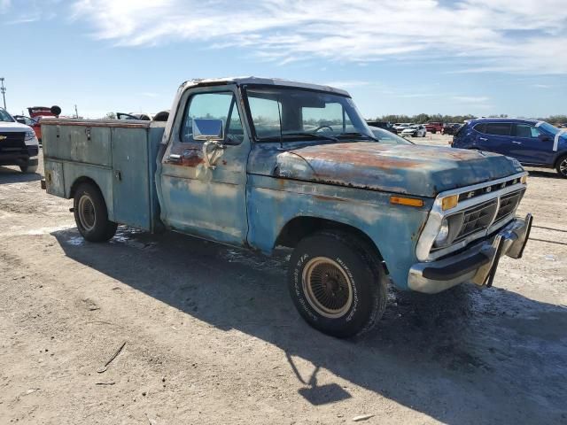 1977 Ford F-100 Cab