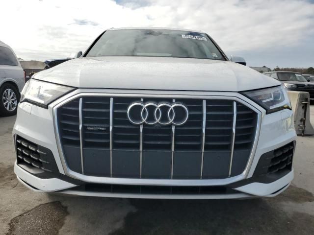 2021 Audi Q7 Premium Plus