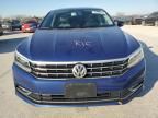 2016 Volkswagen Passat SE