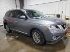 2016 Nissan Pathfinder S