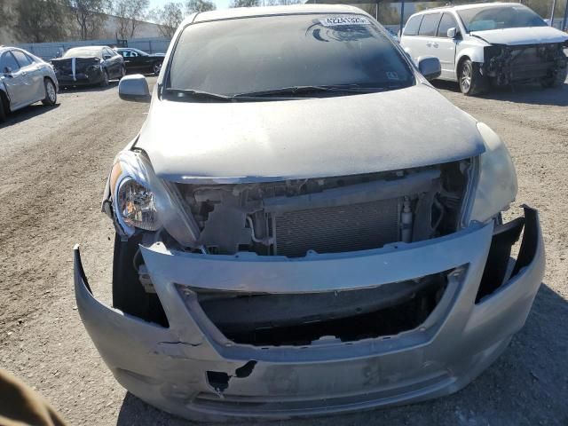 2013 Nissan Versa S