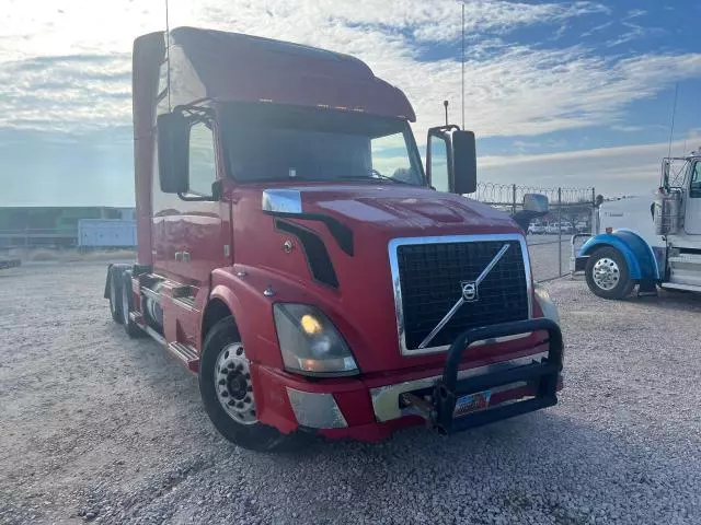 2012 Volvo VN VNL