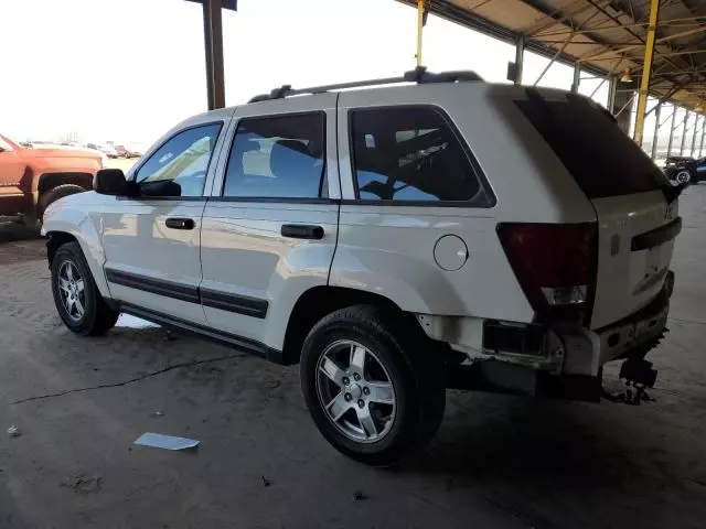 2005 Jeep Grand Cherokee Laredo