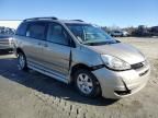 2005 Toyota Sienna CE