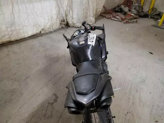 2007 Yamaha YZFR1