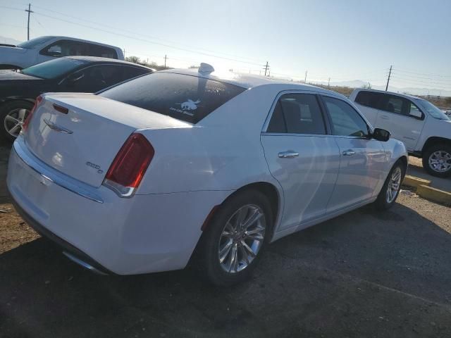 2016 Chrysler 300C