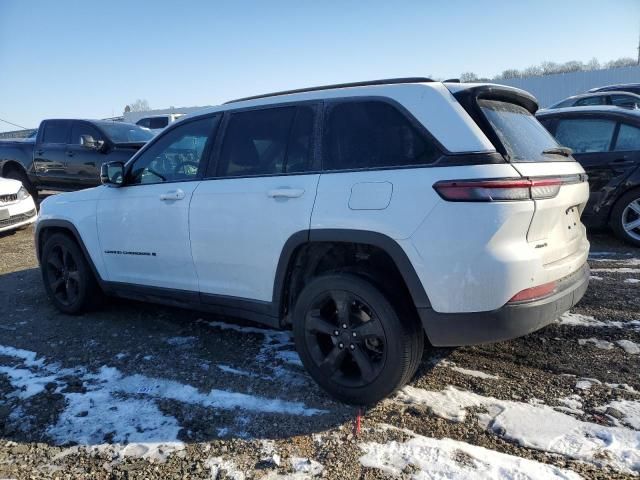 2022 Jeep Grand Cherokee Laredo