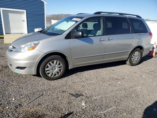 2008 Toyota Sienna CE