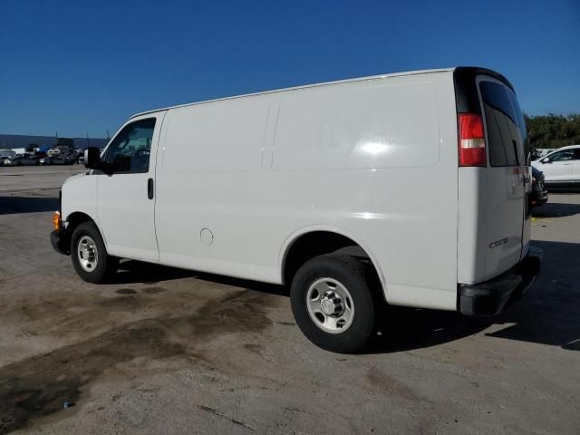 2017 Chevrolet Express G2500