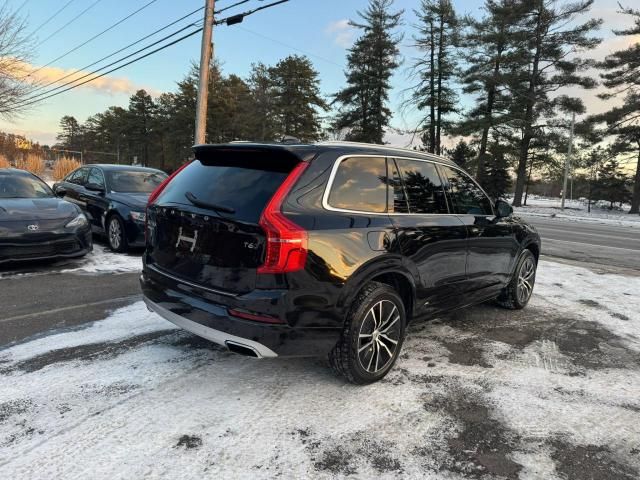 2020 Volvo XC90 T6 Momentum