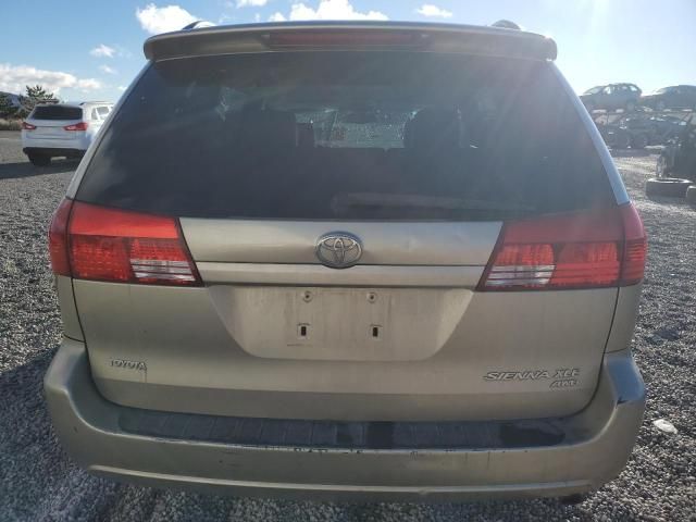 2004 Toyota Sienna XLE